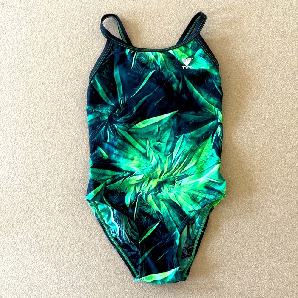 TYR Diamondback Women’s Competition Swimsuit Size 26 Thin Strap Green Black